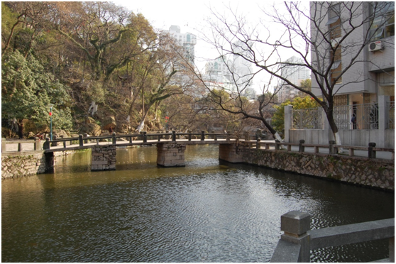 1484534603464189.png blob.png