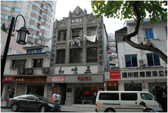 1484548026839358.png blob.png