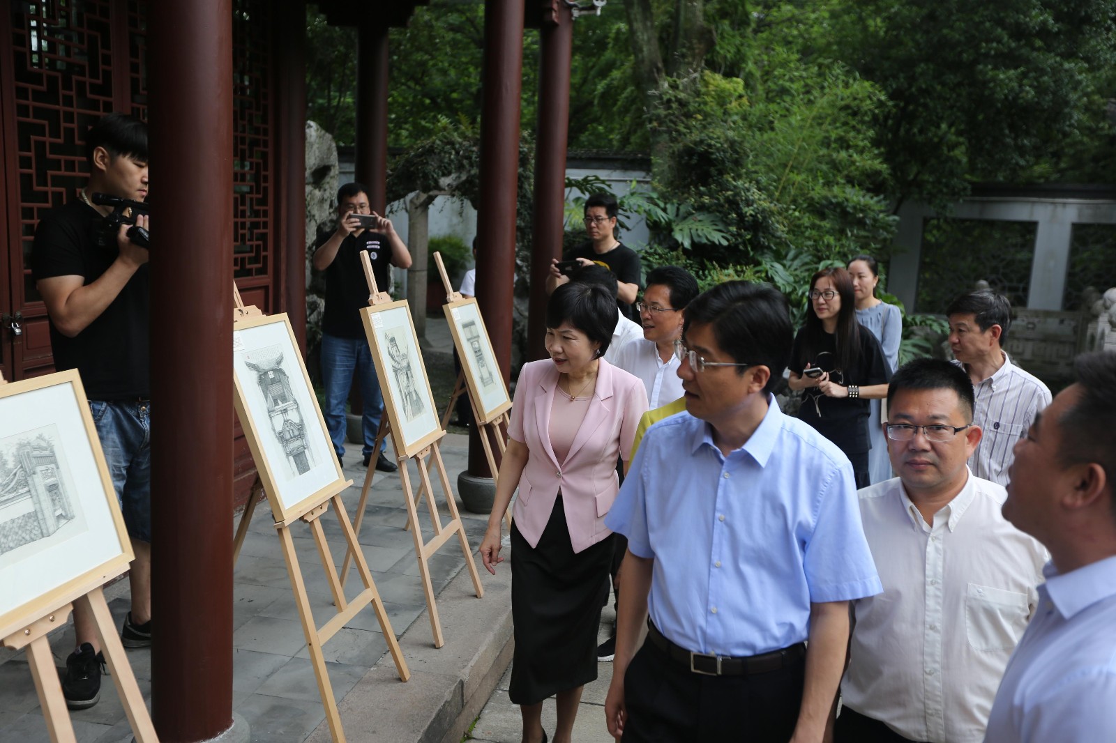 1528942879117769.jpg 1528942879117769.jpg