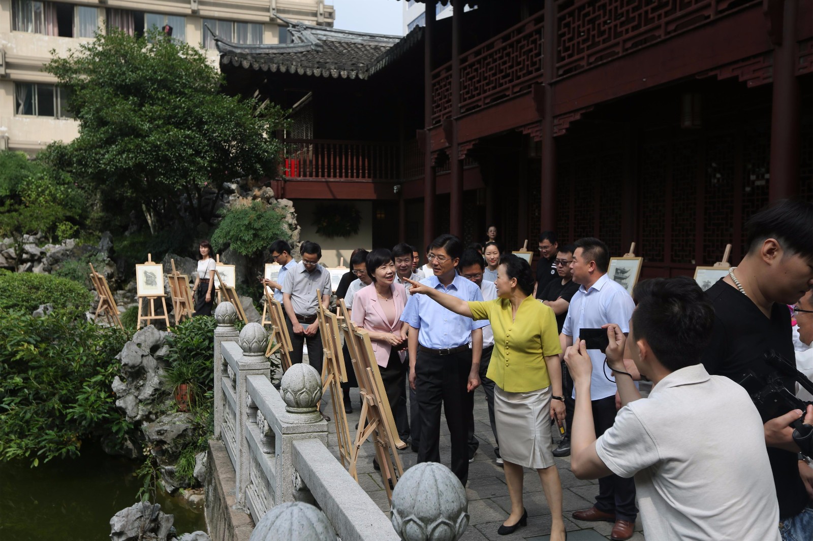 1528942899184778.jpg 1528942899184778.jpg