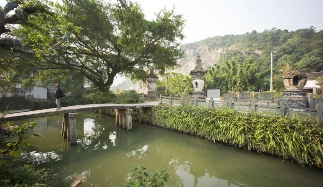 1587867963880688.jpg 1587867963880688.jpg