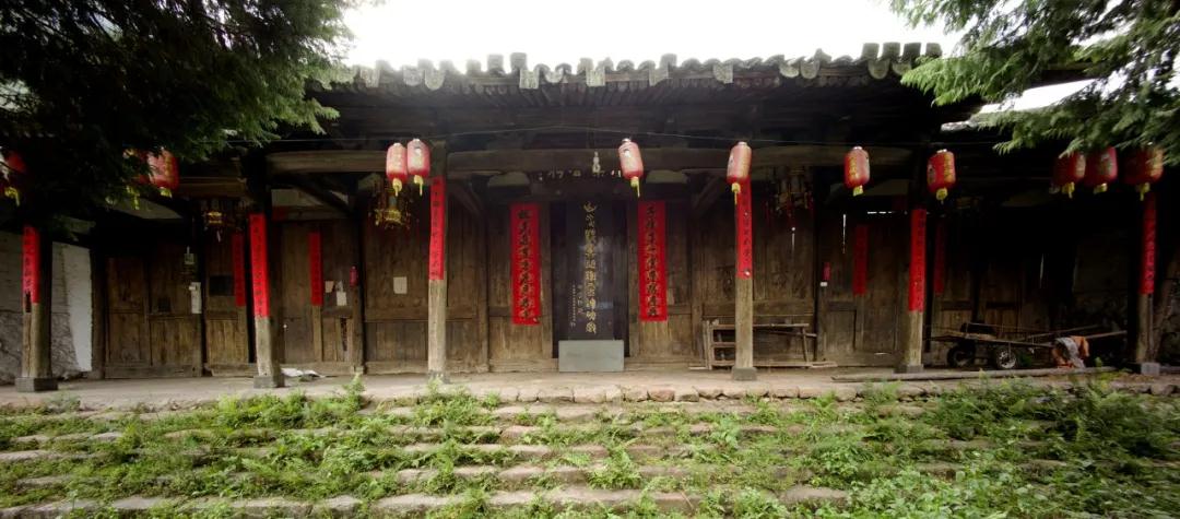 1587890936122378.jpg 1587890936122378.jpg